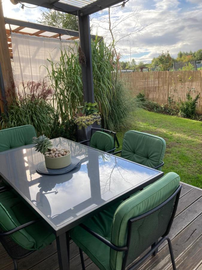 Domki Rosse Niedaleko Plazy Jastrzębia Góra Extérieur photo